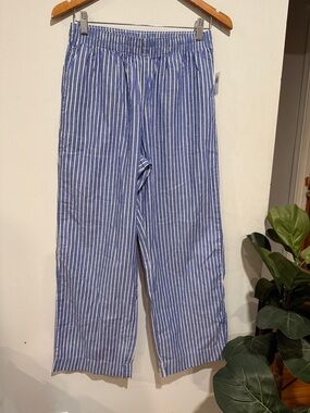 Old Navy Blue and White Striped Elastic-Waist Women’s Pants